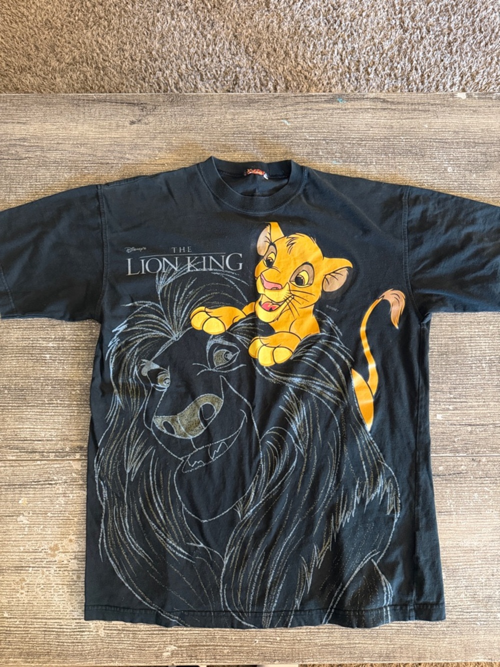 Disney vintage Lion king Mufasa and Simba black graphic t-shirt
